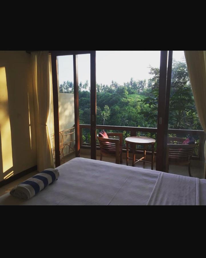 D'Tepi Ubud House Exterior foto