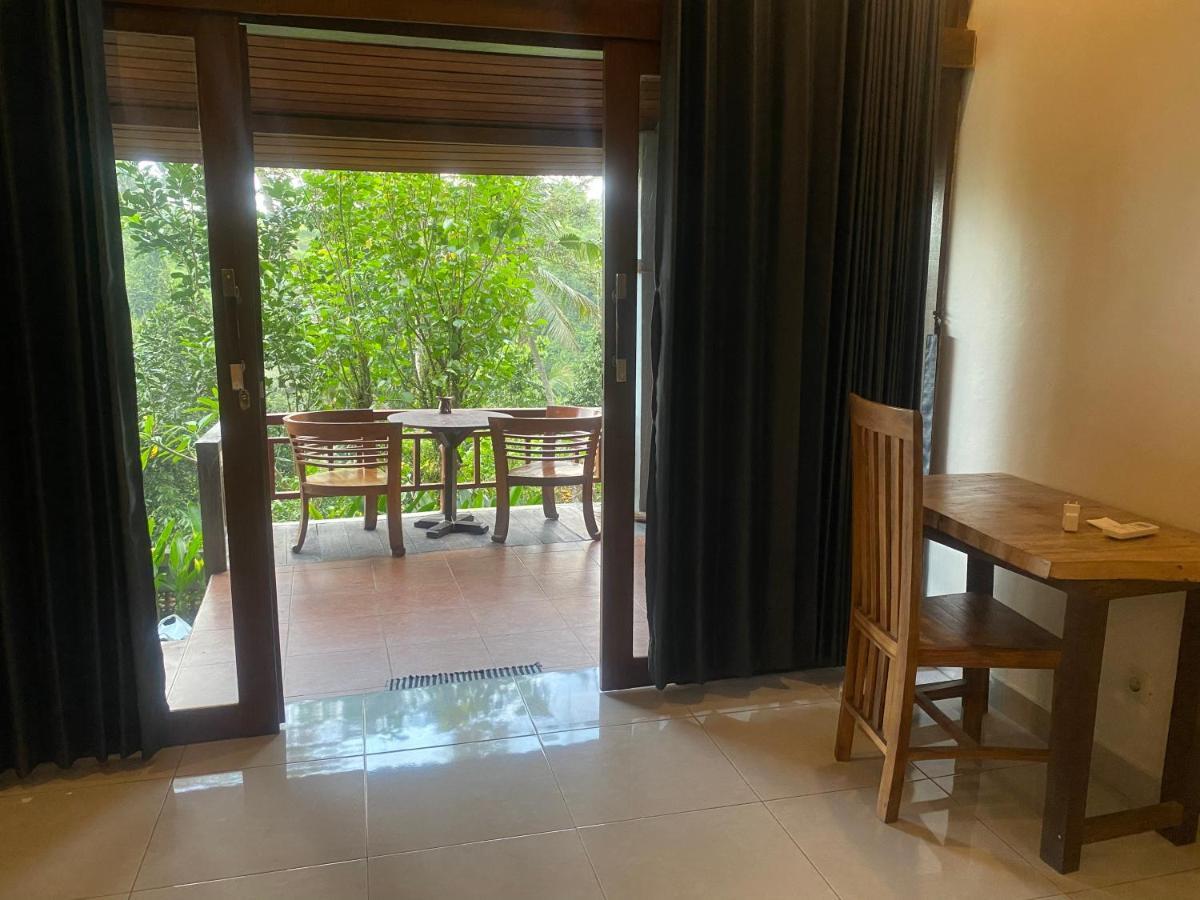 D'Tepi Ubud House Exterior foto